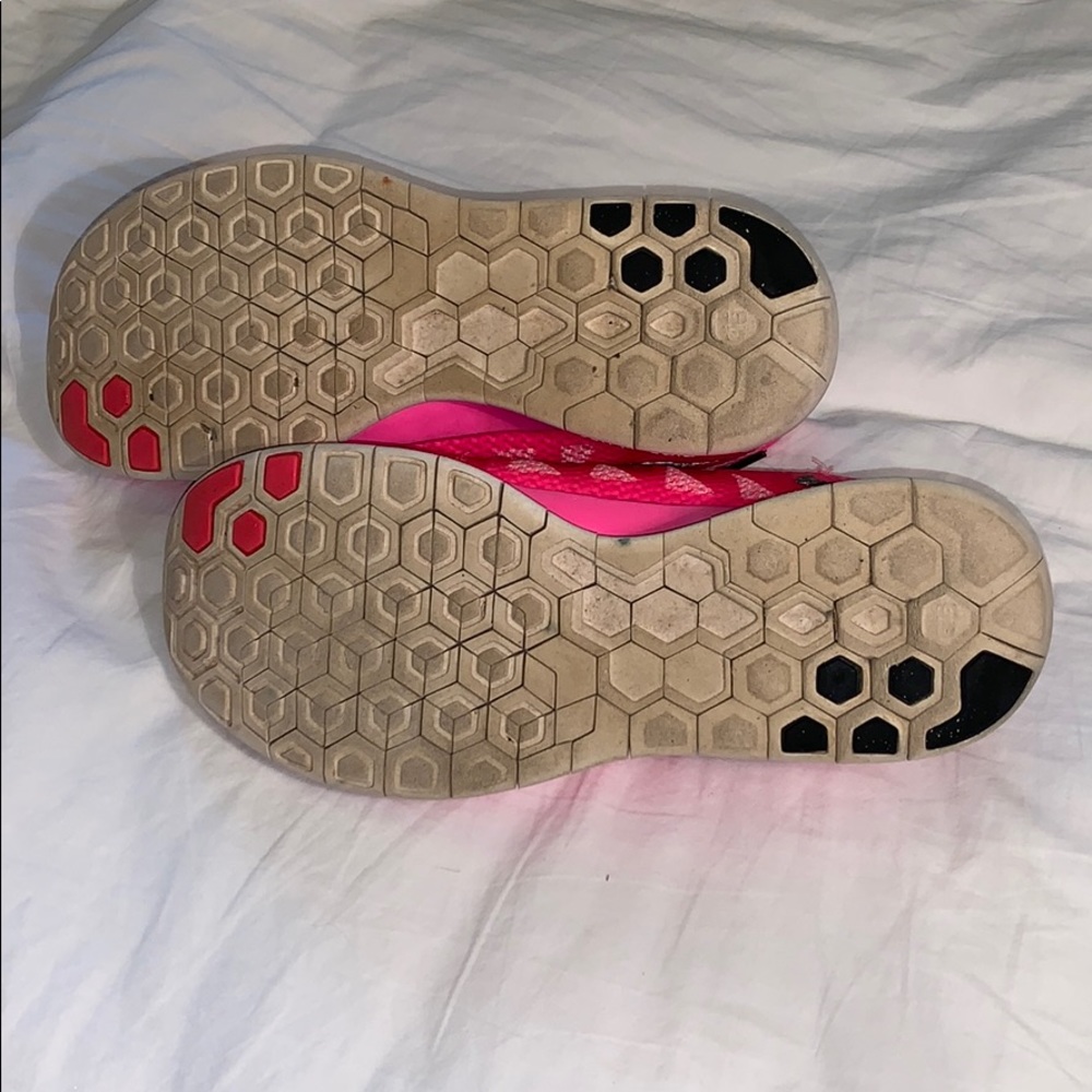 👟Nike Free 5.0 hot pink, size 9.5 shoes. SS1 - Picture 5 of 6